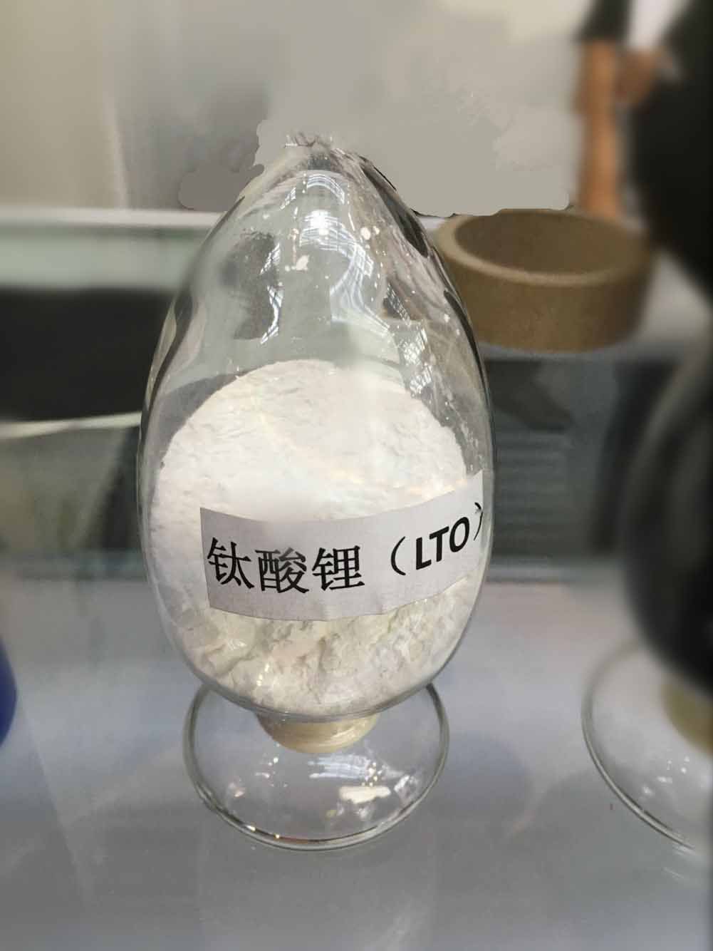 鈦酸鋰電池 鈦酸鋰粉末 Li4Ti5O12 鈦酸鋰負(fù)極材料LTO 實(shí)驗(yàn)室